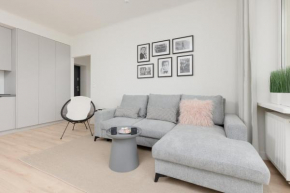 Śródmieście Modern Apartment Krucza by Renters Prestige